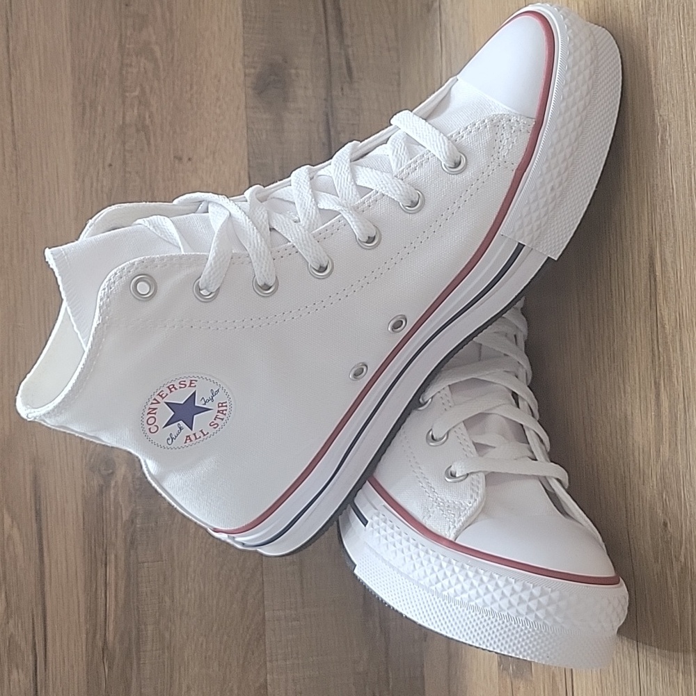 Converse White Sneakers with Blue Star Logo - Picture 5 of 13